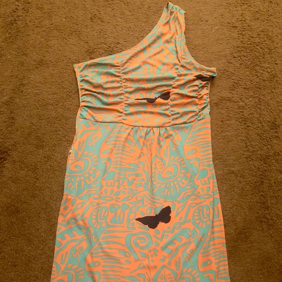 Tracy Negoshian! Gorgeous butterfly dress! - Picture 2 of 3